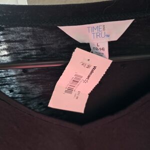 Time and Tru Women's Dark Top